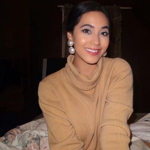 Meet your Posher, Diana